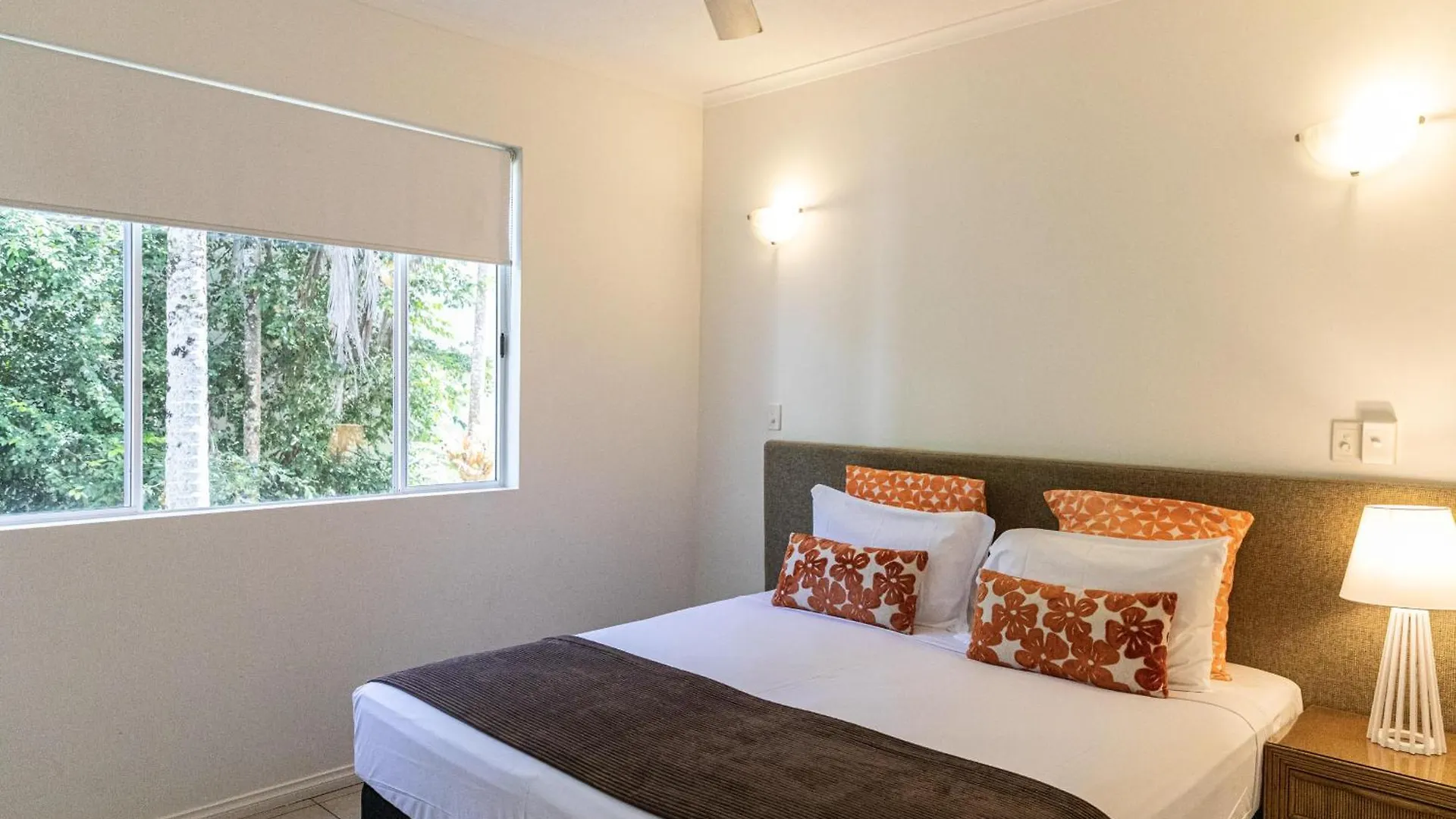 Beaches Holiday Apartments - Official Onsite Reception & Check In Port Douglas Apart-hotel