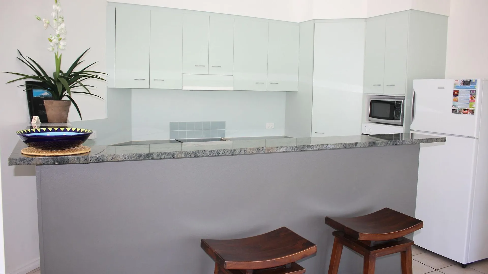 **** Aparthotel Beaches Holiday Apartments - Official Onsite Reception & Check In Port Douglas Australia