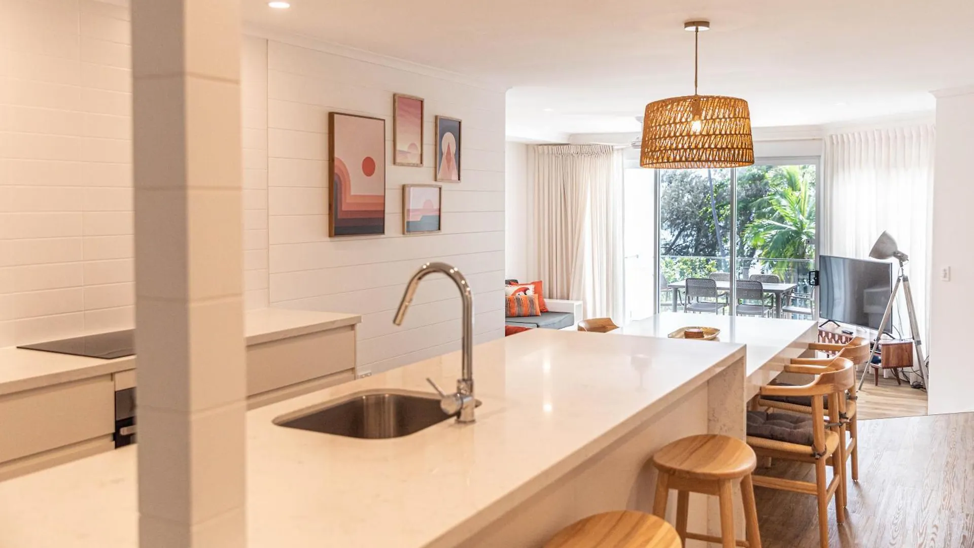 Beaches Holiday Apartments - Official Onsite Reception & Check In Port Douglas Aparthotel