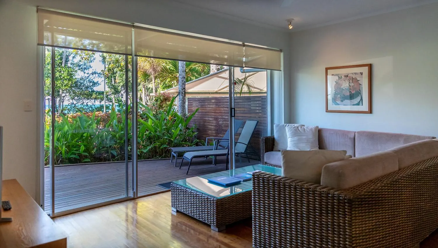 Beaches Holiday Apartments - Official Onsite Reception & Check In Port Douglas Aparthotel