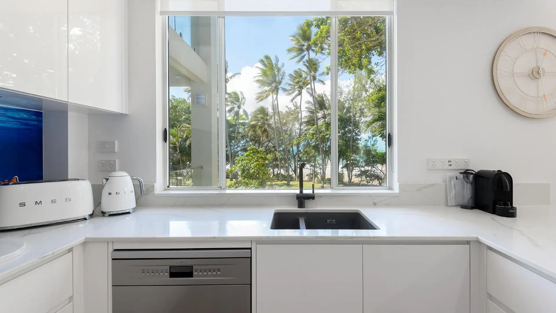 Beaches Holiday Apartments - Official Onsite Reception & Check In Port Douglas